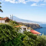 Welcome In Paradise *